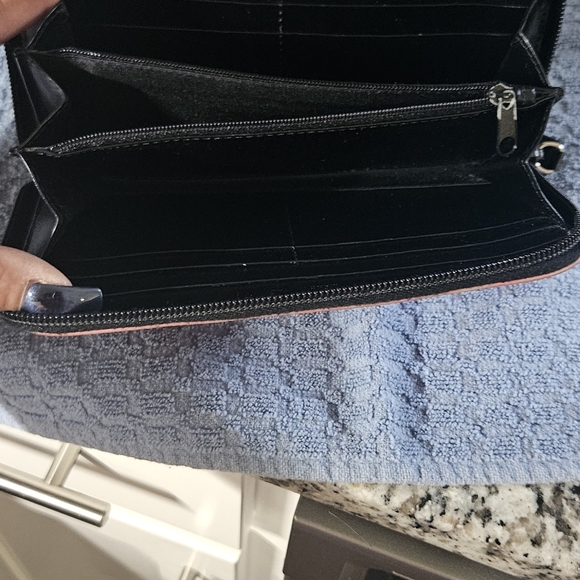 Prada Pink Nylon Zippy Wallet - Picture 3 of 10